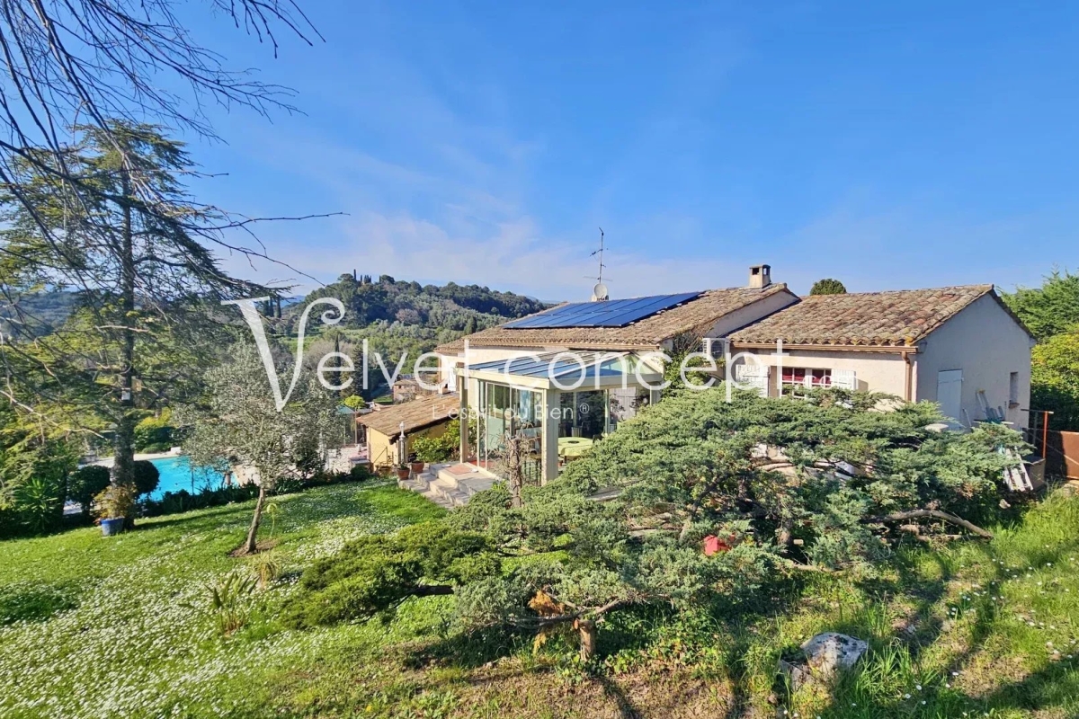 Maison de luxe à vendre à Biot, 1 150 000 €, Photo 1