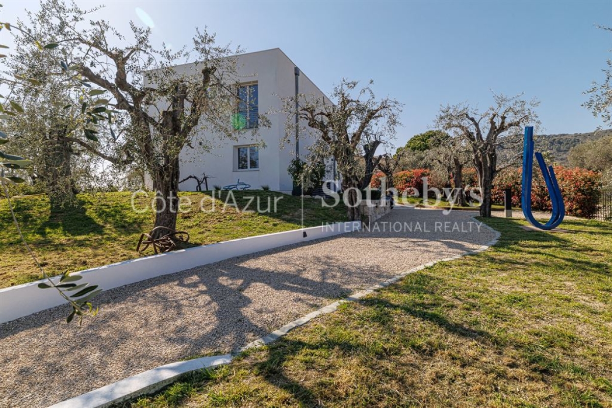 Maison de luxe à vendre à Nice, 1 680 000 €, Photo 2