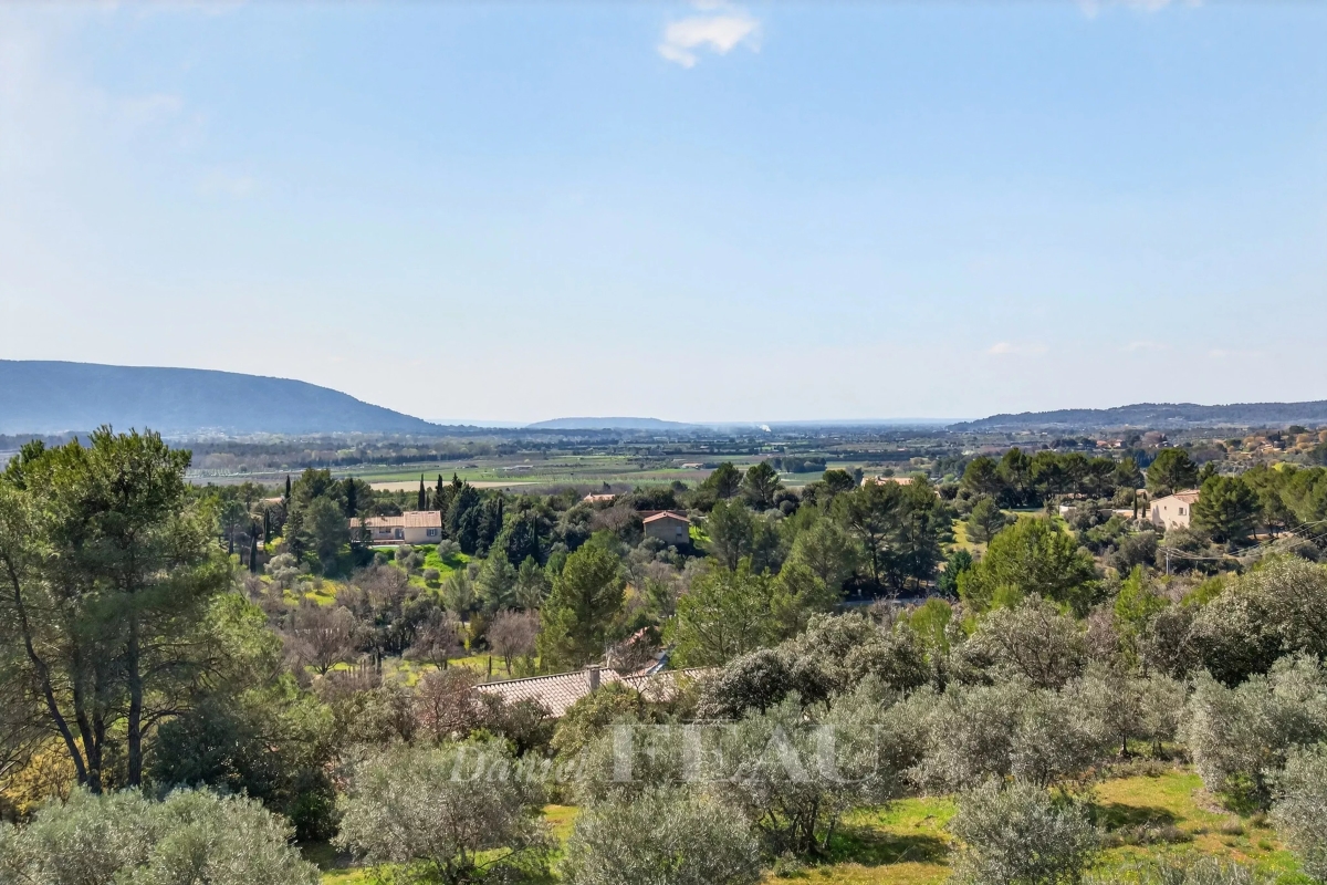 Luxury House for sale in Gordes, 2 500 000 €, Photo 2