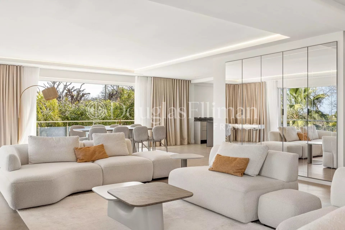 Maison de luxe à vendre à Antibes, 3 900 000 €, Photo 2