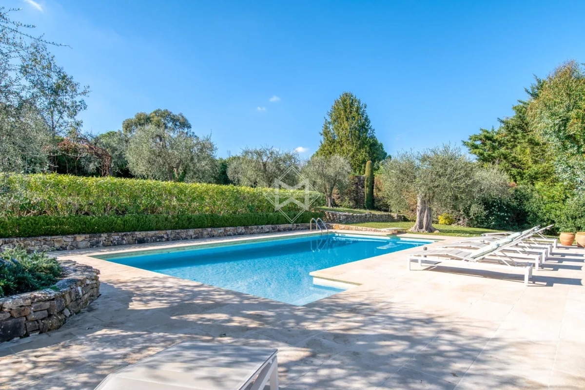 Maison de luxe à vendre à Mouans-Sartoux, 2 200 000 €, Photo 2