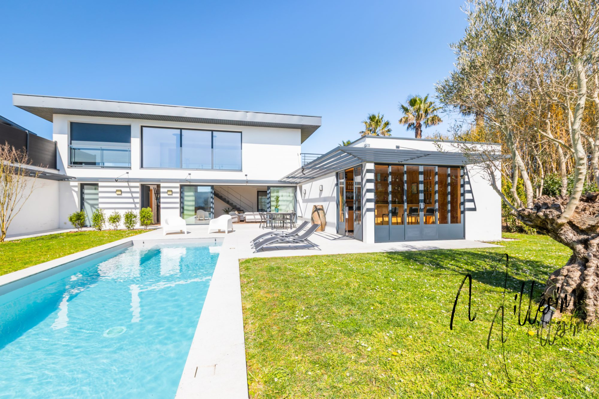 Maison de luxe à vendre à Biarritz, 2 130 000 €, Photo 3
