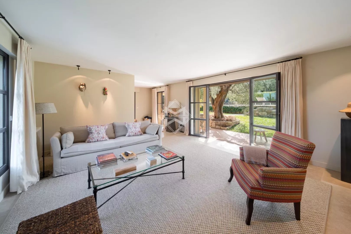 Maison de luxe à vendre à Mouans-Sartoux, 2 200 000 €, Photo 3