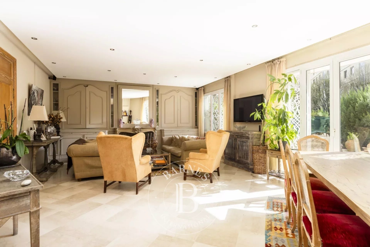 Luxury Apartment for sale in Neuilly-sur-Seine, 2 860 000 €, Photo 4