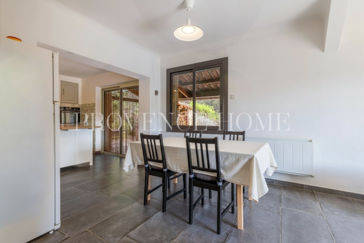 Luxury House for sale in Apt, 395 000 €, Photo 5