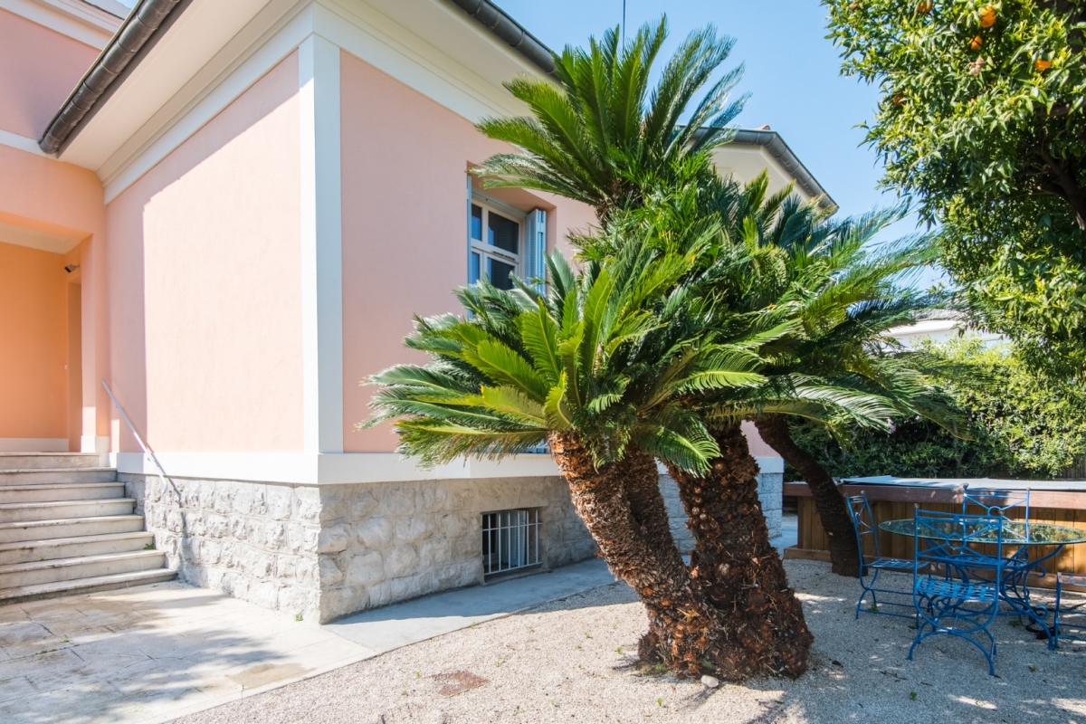 Maison de luxe à vendre à Nice, 896 000 €, Photo 3