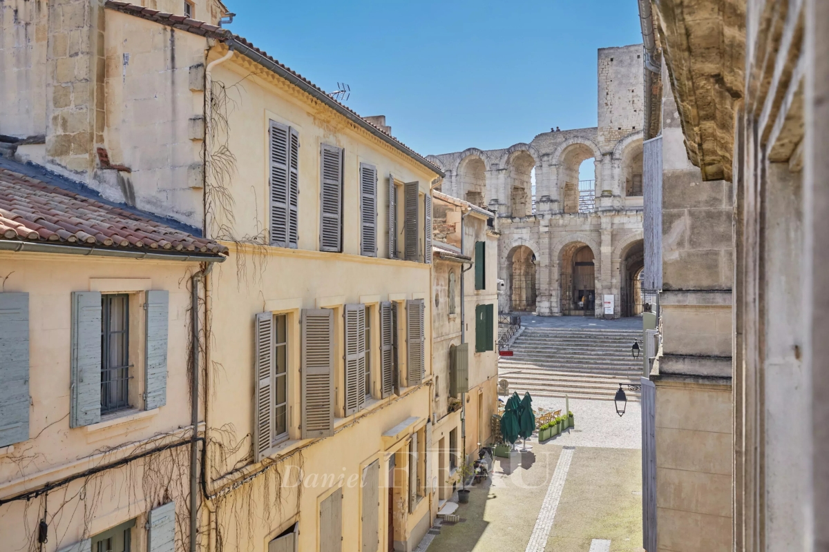Maison de luxe à vendre à Arles, 845 000 €, Photo 1