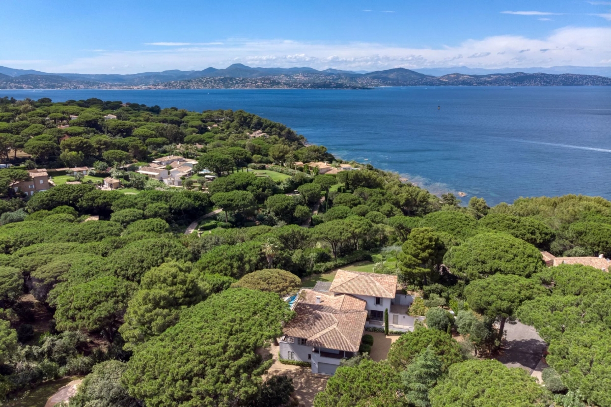 Maison de luxe à vendre à Saint-Tropez, 28 500 000 €, Photo 1