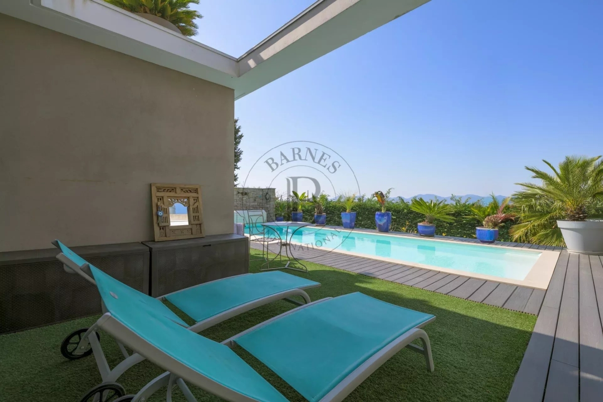 Maison de luxe à vendre à Mougins, 1 490 000 €, Photo 3