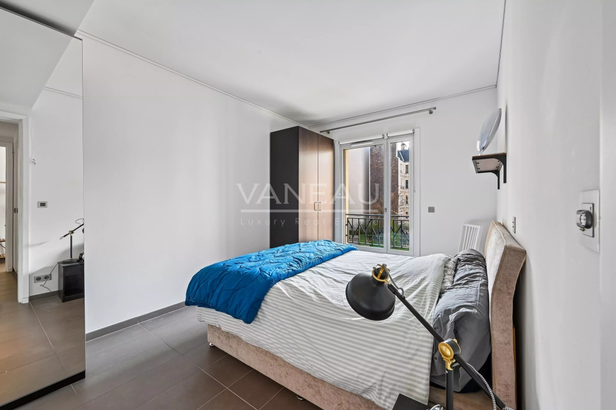 Luxury Apartment for sale in Paris 7ème, 1 150 000 €, Photo 5