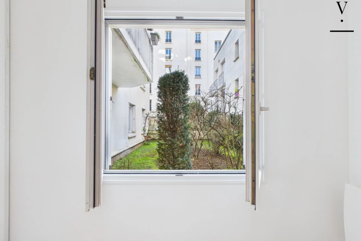 Luxury Apartment for sale in Paris 11ème, 430 000 €, Photo 7