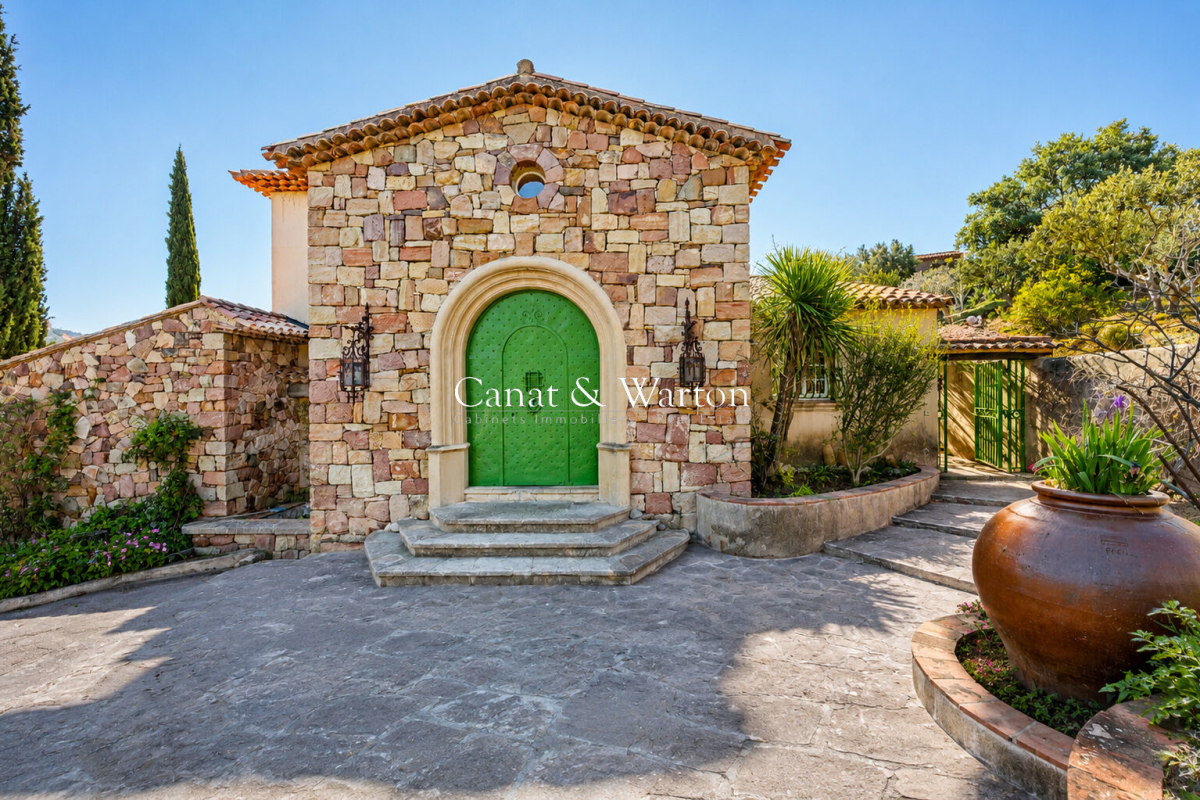 Maison de luxe à vendre à Agay, 1 350 000 €, Photo 3