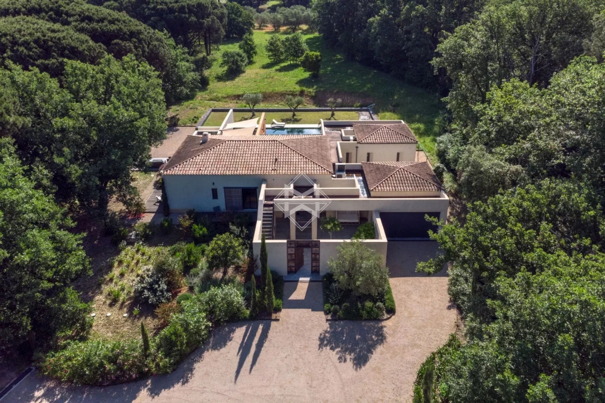Luxury House for sale in Gassin, 1 950 000 €, Photo 2