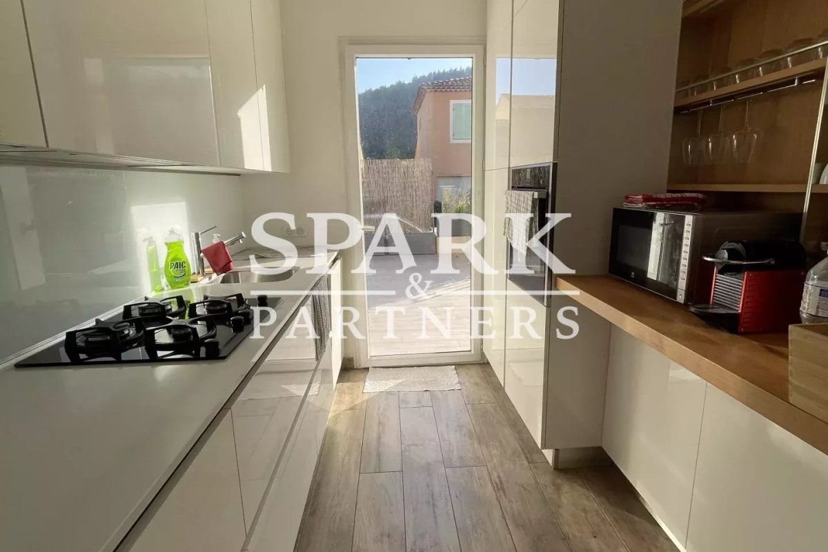 Maison de luxe à vendre à Èze, 870 000 €, Photo 5
