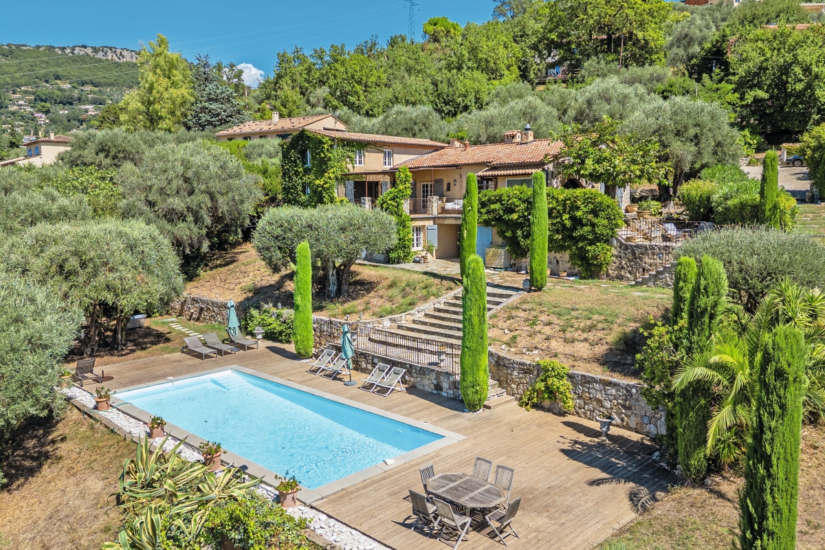 Luxury House for sale in Châteauneuf-Grasse, 2 290 000 €, Photo 1