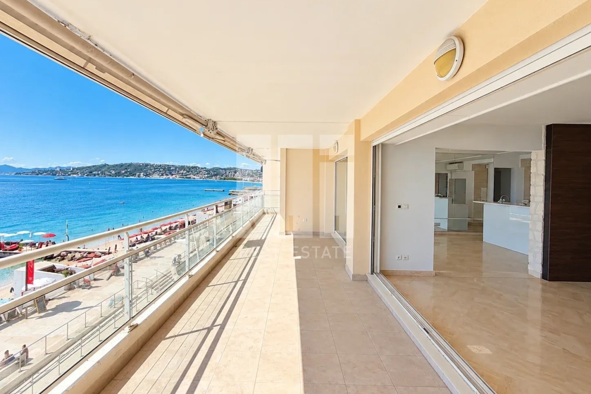 Appartement de luxe à vendre à Juan-les-Pins, 1 850 000 €, Photo 2