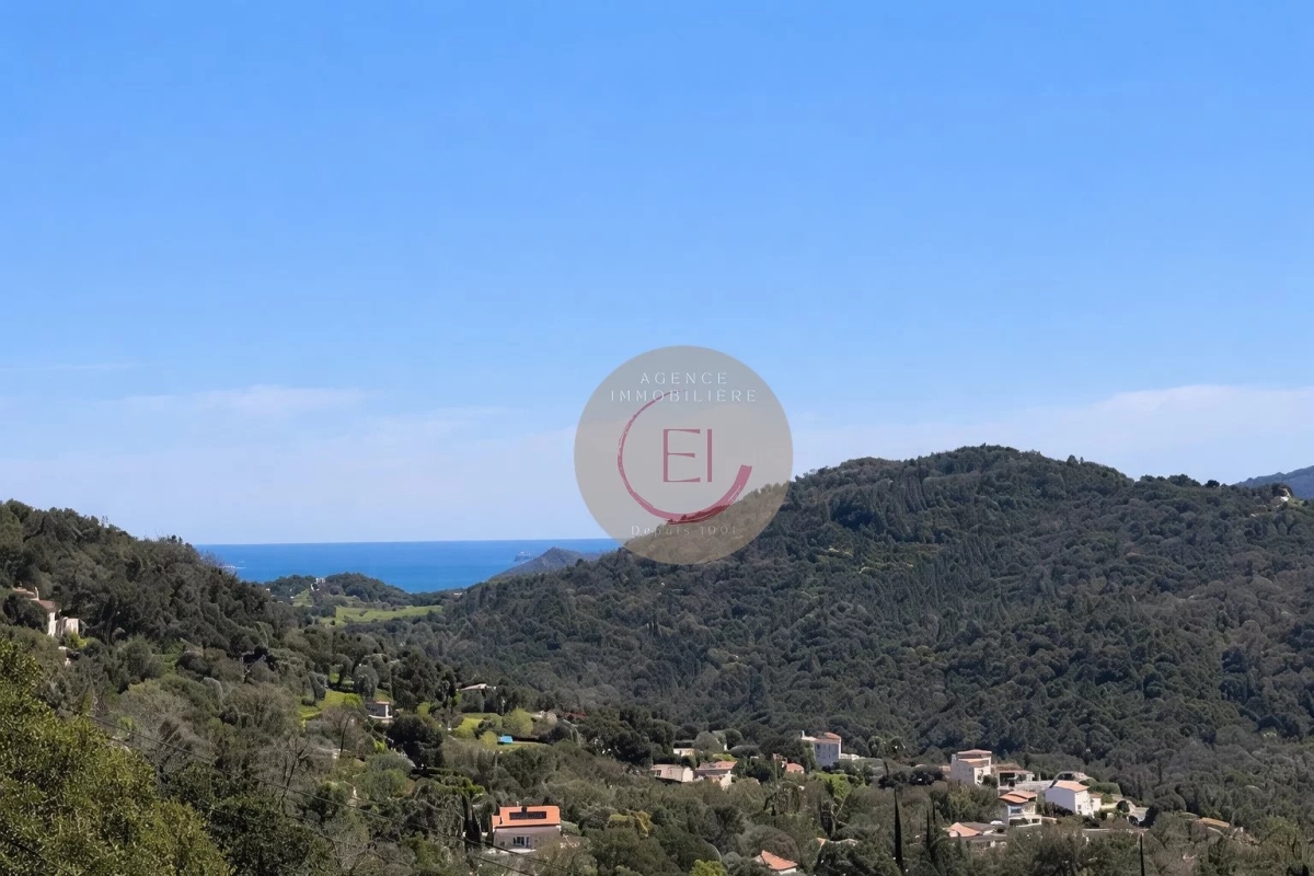 Maison de luxe à vendre à Les Adrets de l'Esterel, 675 000 €, Photo 3