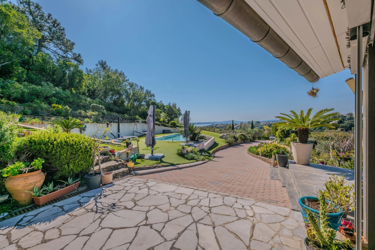 Luxury House for sale in Les Issambres, 1 350 000 €, Photo 4