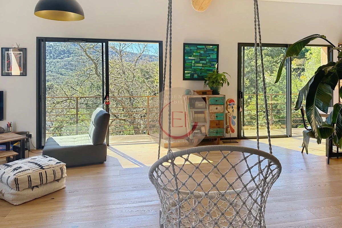 Maison de luxe à vendre à Les Adrets de l'Esterel, 675 000 €, Photo 5