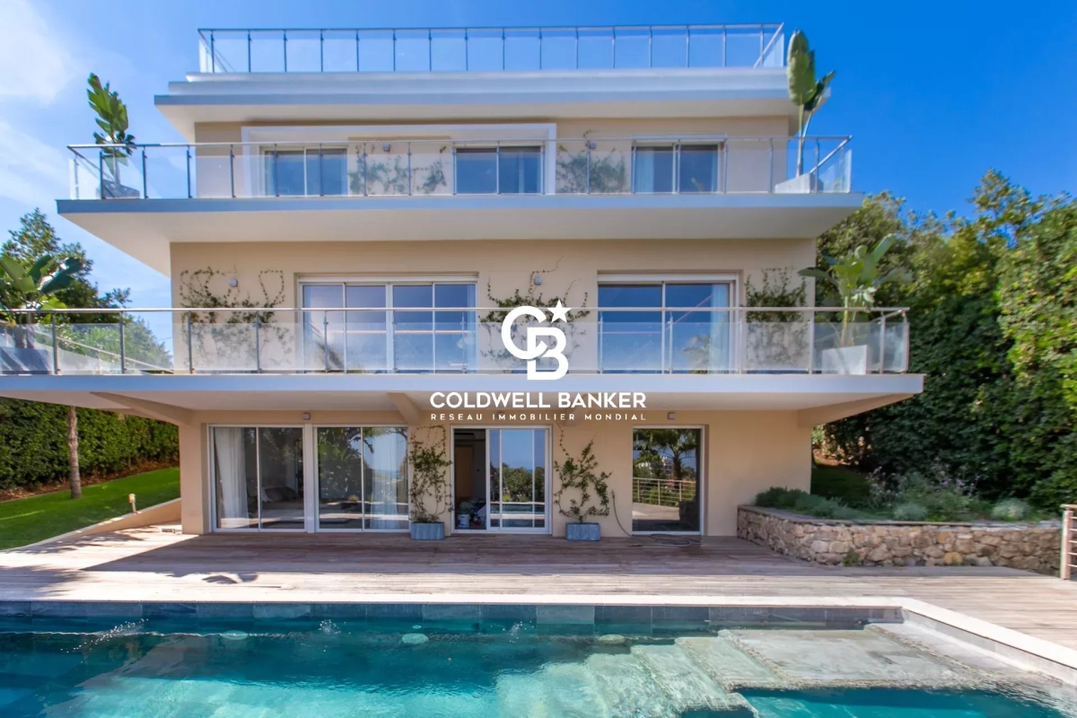 Luxury House for sale in Cap d'Antibes, 3 990 000 €, Photo 1