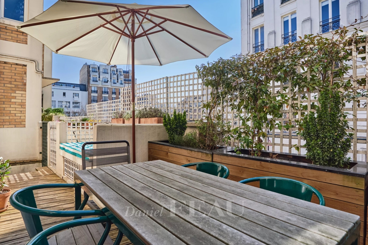 Appartement de luxe à vendre à Paris 18ème, 1 198 000 €, Photo 1