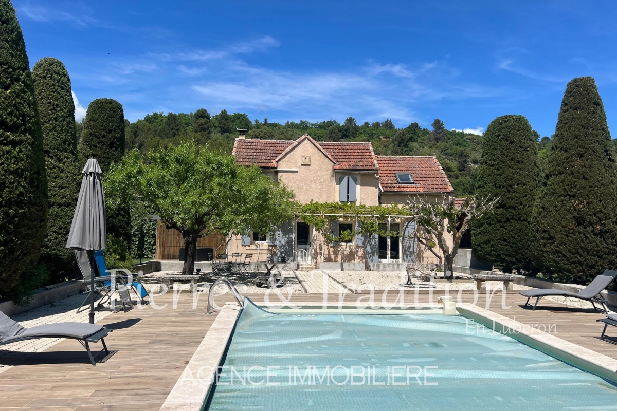 Luxury House for sale in Saignon, 477 000 €, Photo 1