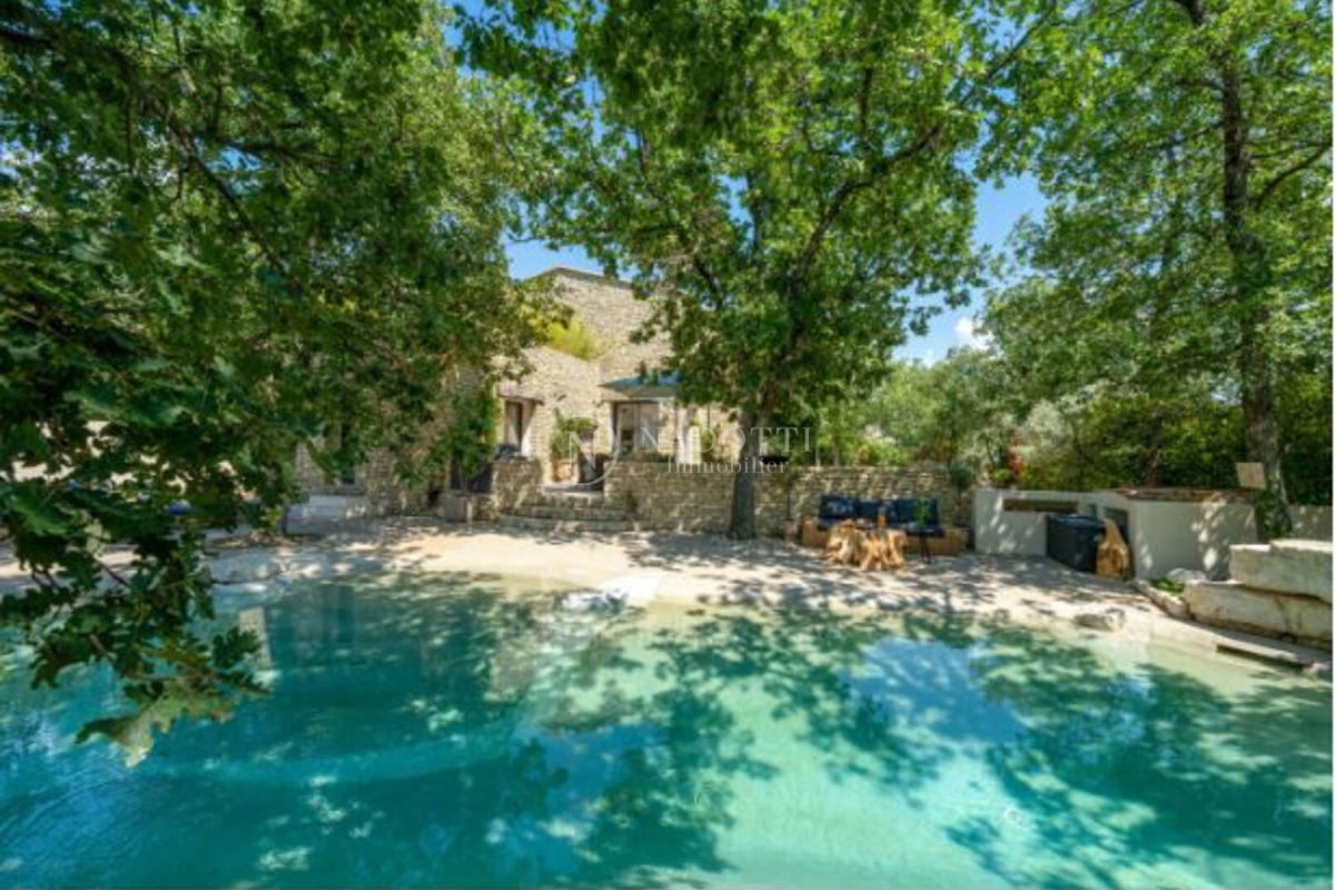 Luxury House for sale in Gordes, 1 295 000 €, Photo 2