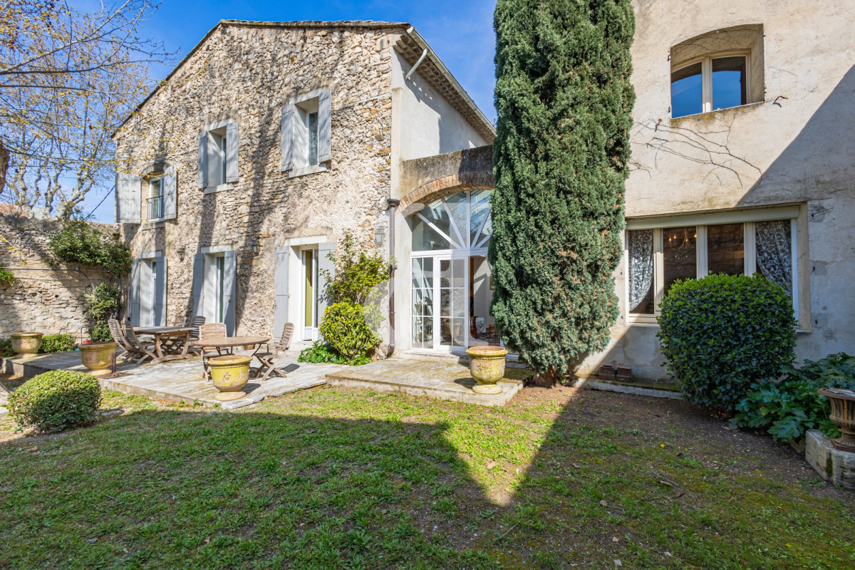 Maison de luxe à vendre à Carpentras, 650 000 €, Photo 2