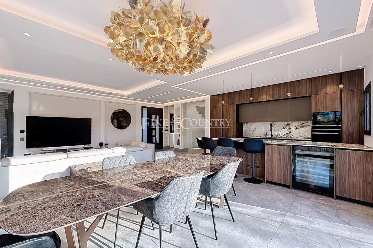 Luxury House for sale in Valbonne, 2 100 000 €, Photo 2