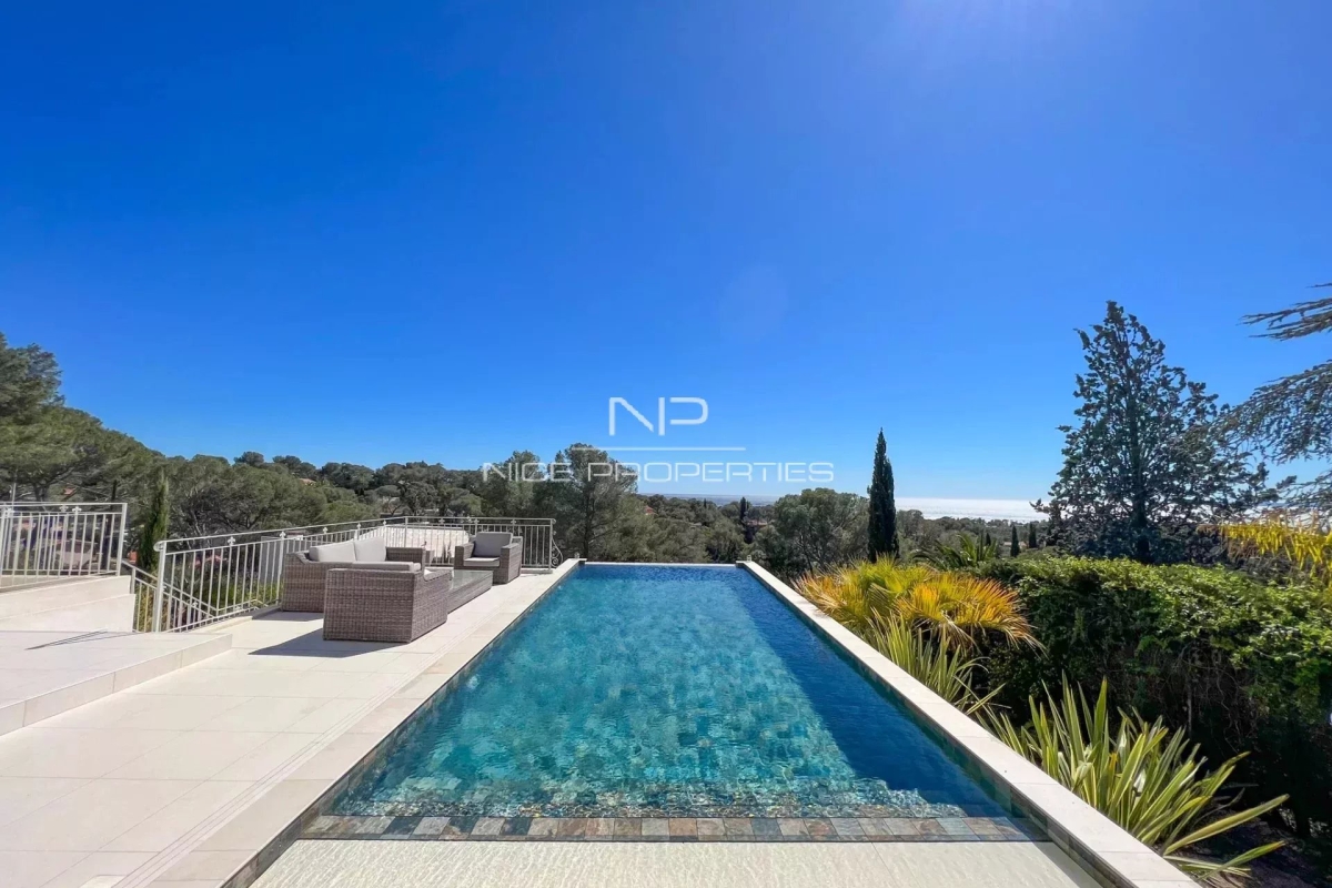 Luxury House for sale in Sainte-Maxime, 1 990 000 €, Photo 5