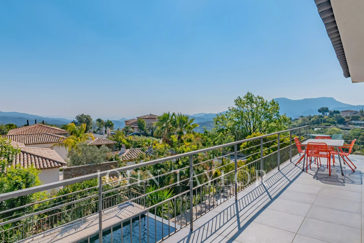Maison de luxe à vendre à Les Adrets de l'Esterel, 1 290 000 €, Photo 5