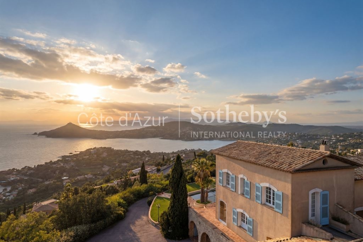 Maison de luxe à vendre à Saint-Raphaël, 3 600 000 €, Photo 7