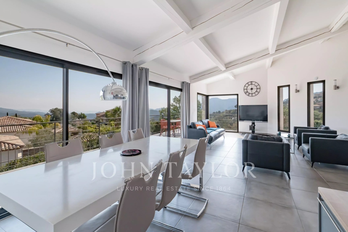 Maison de luxe à vendre à Les Adrets de l'Esterel, 1 290 000 €, Photo 7
