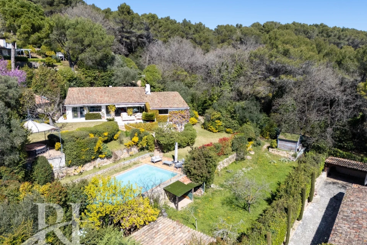 Luxury House for sale in Mougins, 1 950 000 €, Photo 7