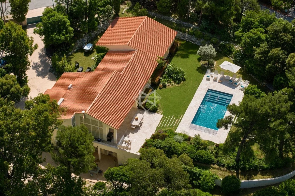 Luxury House for sale in Rayol Canadel sur Mer, 3 720 000 €, Photo 1