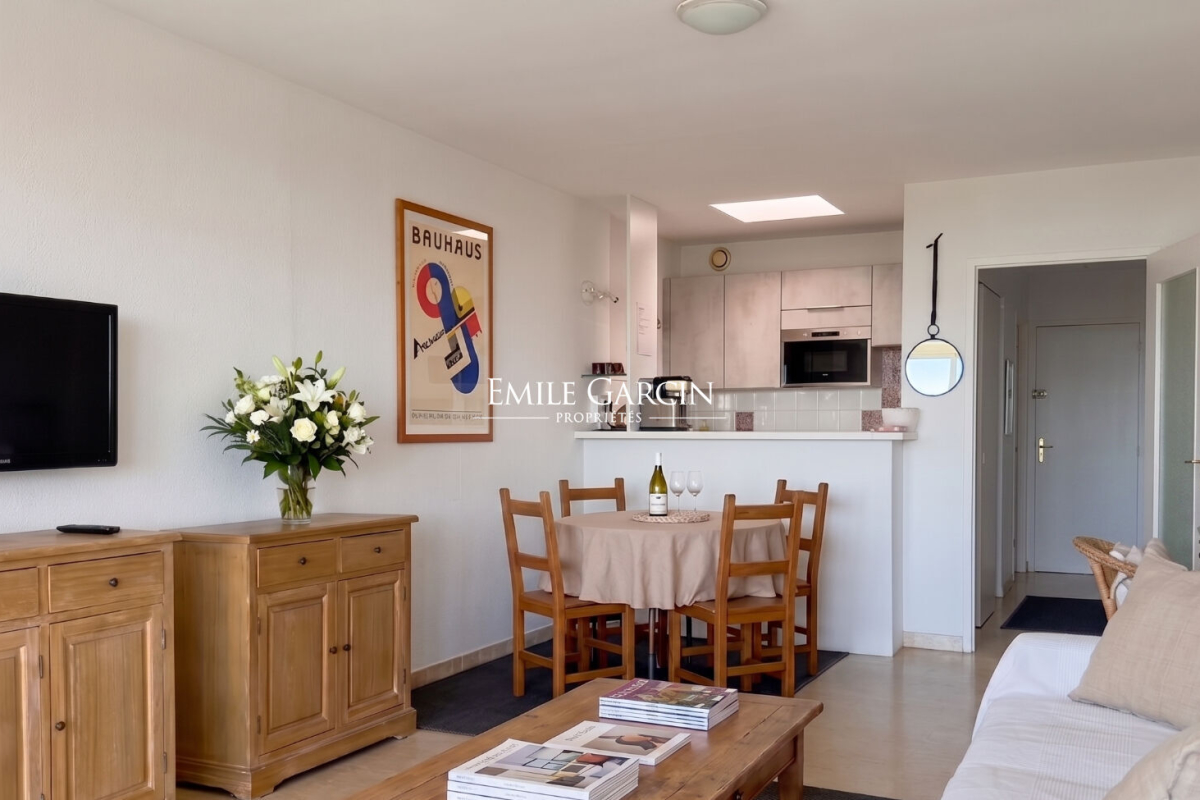Appartement de luxe à vendre à Cassis, 485 000 €, Photo 2