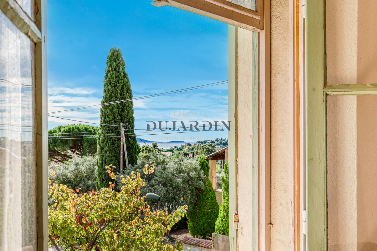 Maison de luxe à vendre à Le Lavandou, 1 100 000 €, Photo 2