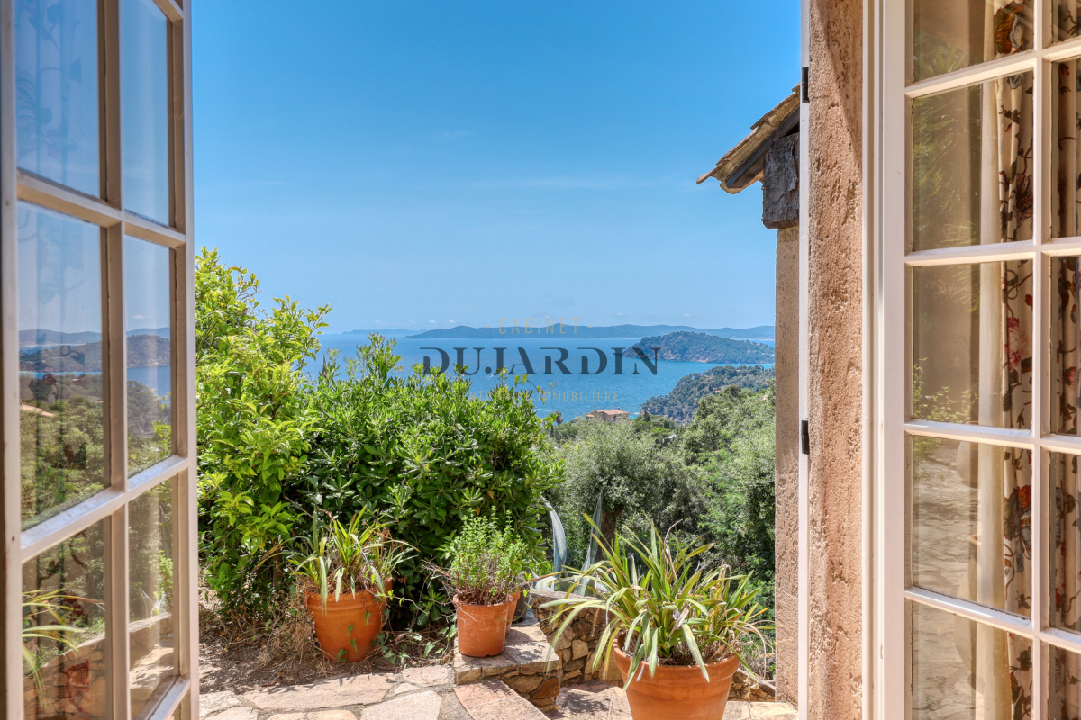 Luxury House for sale in Rayol Canadel sur Mer, 1 680 000 €, Photo 3