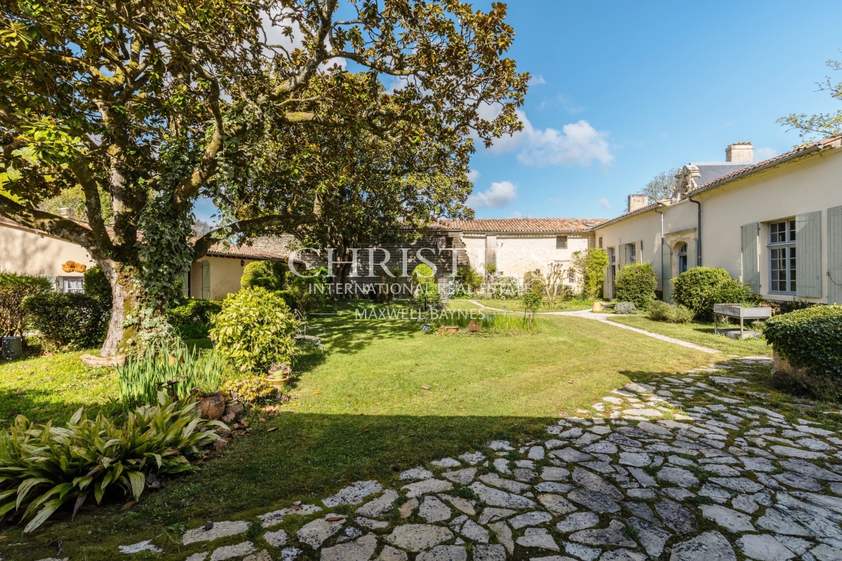 Luxury House for sale in Bordeaux, 1 350 000 €, Photo 5