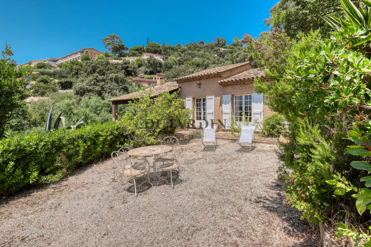 Luxury House for sale in Rayol Canadel sur Mer, 1 680 000 €, Photo 6