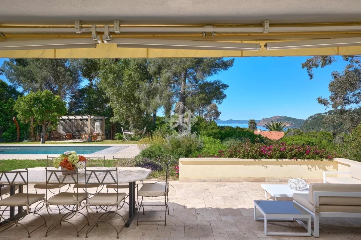 Luxury House for sale in Rayol Canadel sur Mer, 3 720 000 €, Photo 7