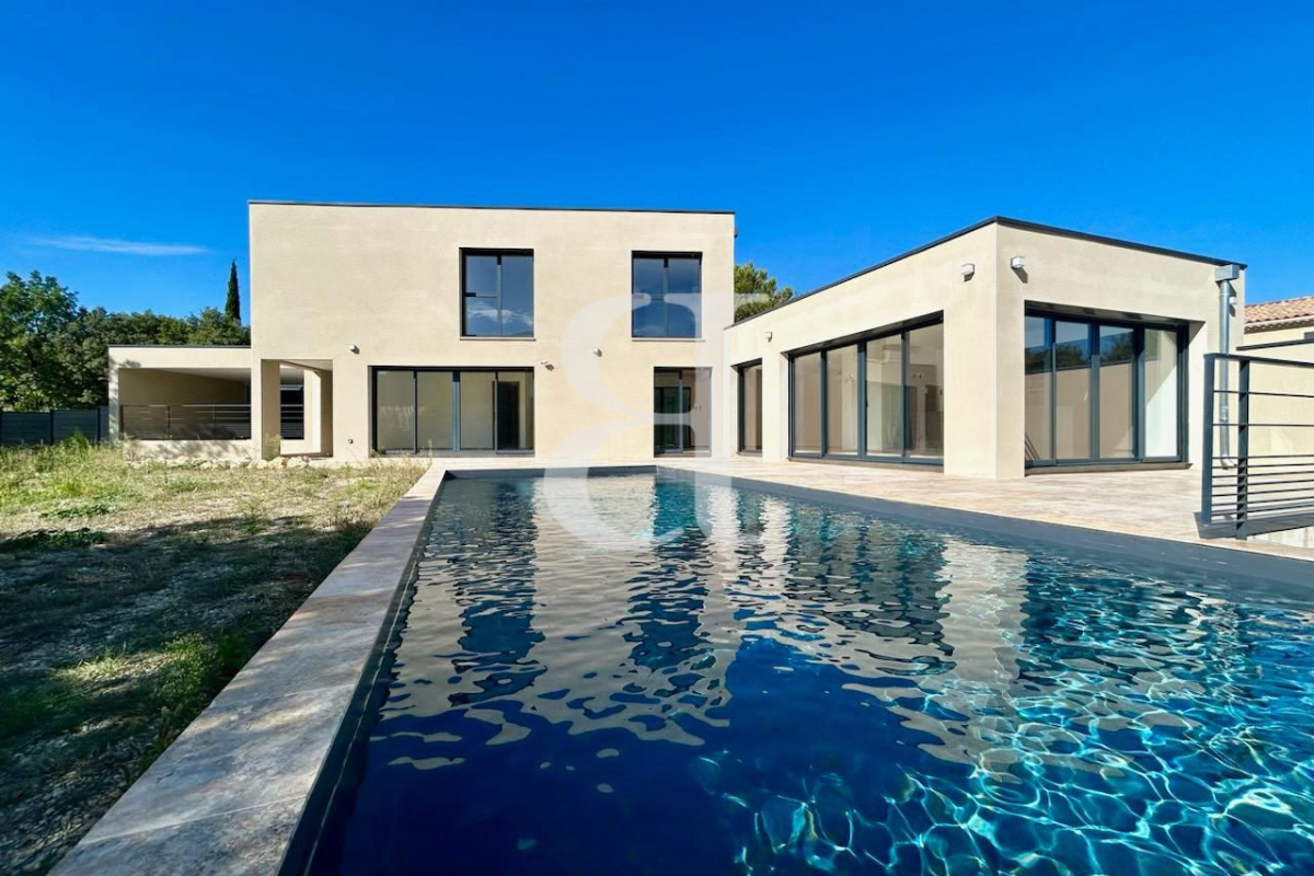 Maison de luxe à vendre à Vaison-la-Romaine, 745 000 €, Photo 1