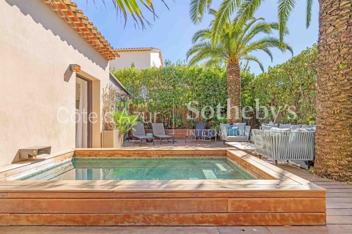 Maison de luxe à vendre à Saint-Tropez, 4 500 000 €, Photo 2