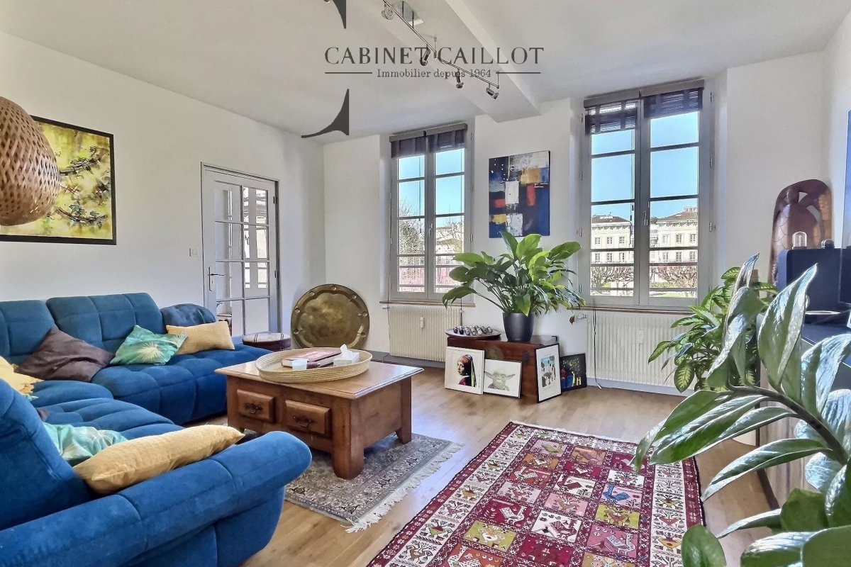 Appartement de luxe à vendre à Saintes, 388 500 €, Photo 2