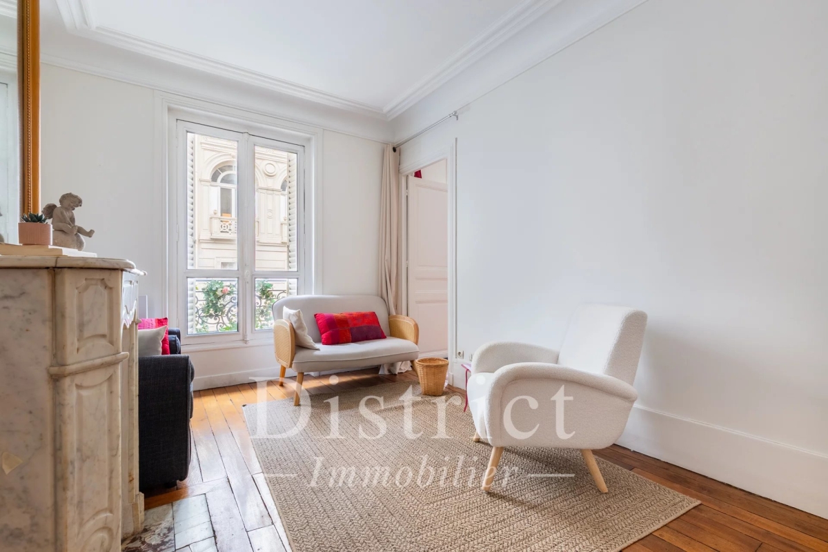 Appartement de luxe à vendre à Paris 6ème, 579 000 €, Photo 2
