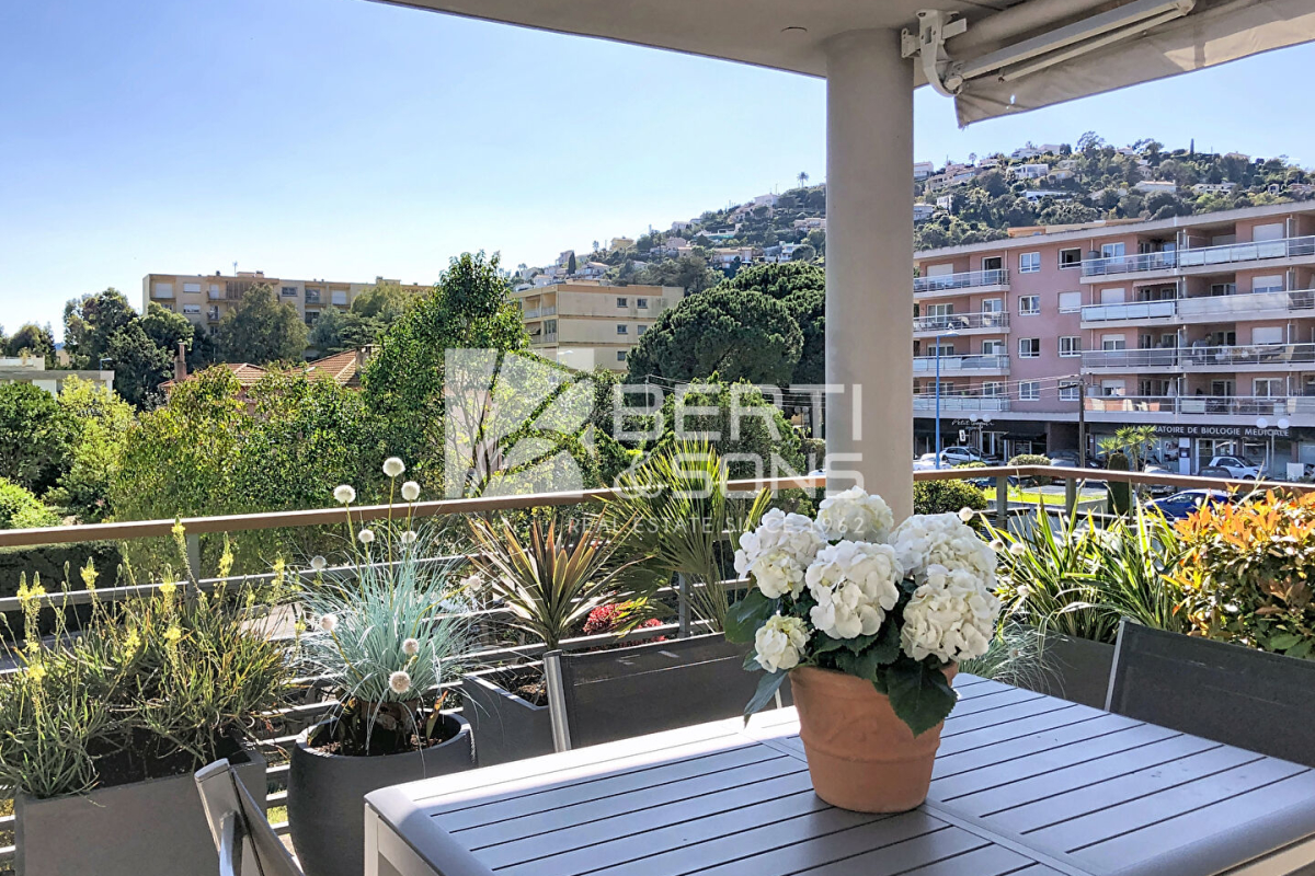 Appartement de luxe à vendre à Mandelieu-la-Napoule, 449 000 €, Photo 3