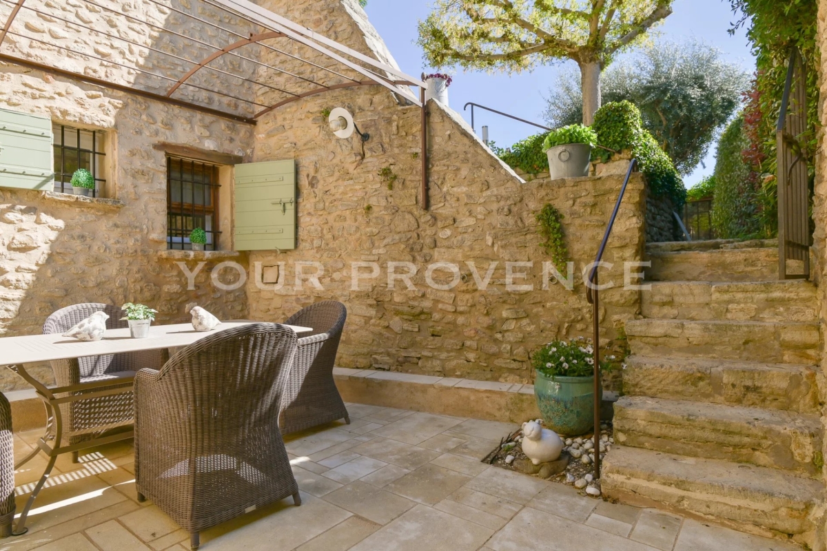 Maison de luxe à vendre à Lagnes, 650 000 €, Photo 5
