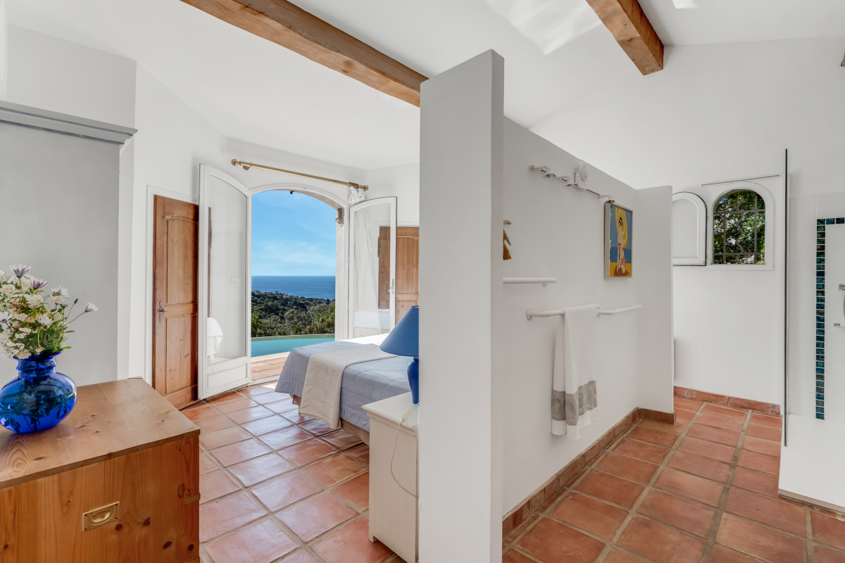 Luxury House for sale in La Croix-Valmer, 1 560 000 €, Photo 5
