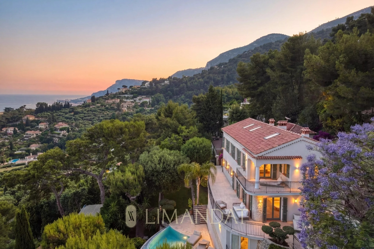 Luxury House for sale in Roquebrune-Cap-Martin, 4 495 000 €, Photo 1