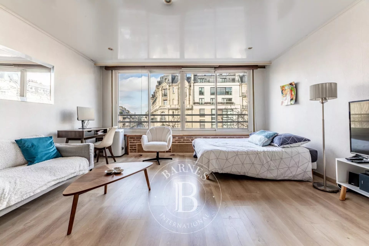 Appartement de luxe à vendre à Paris 8ème, 415 000 €, Photo 3